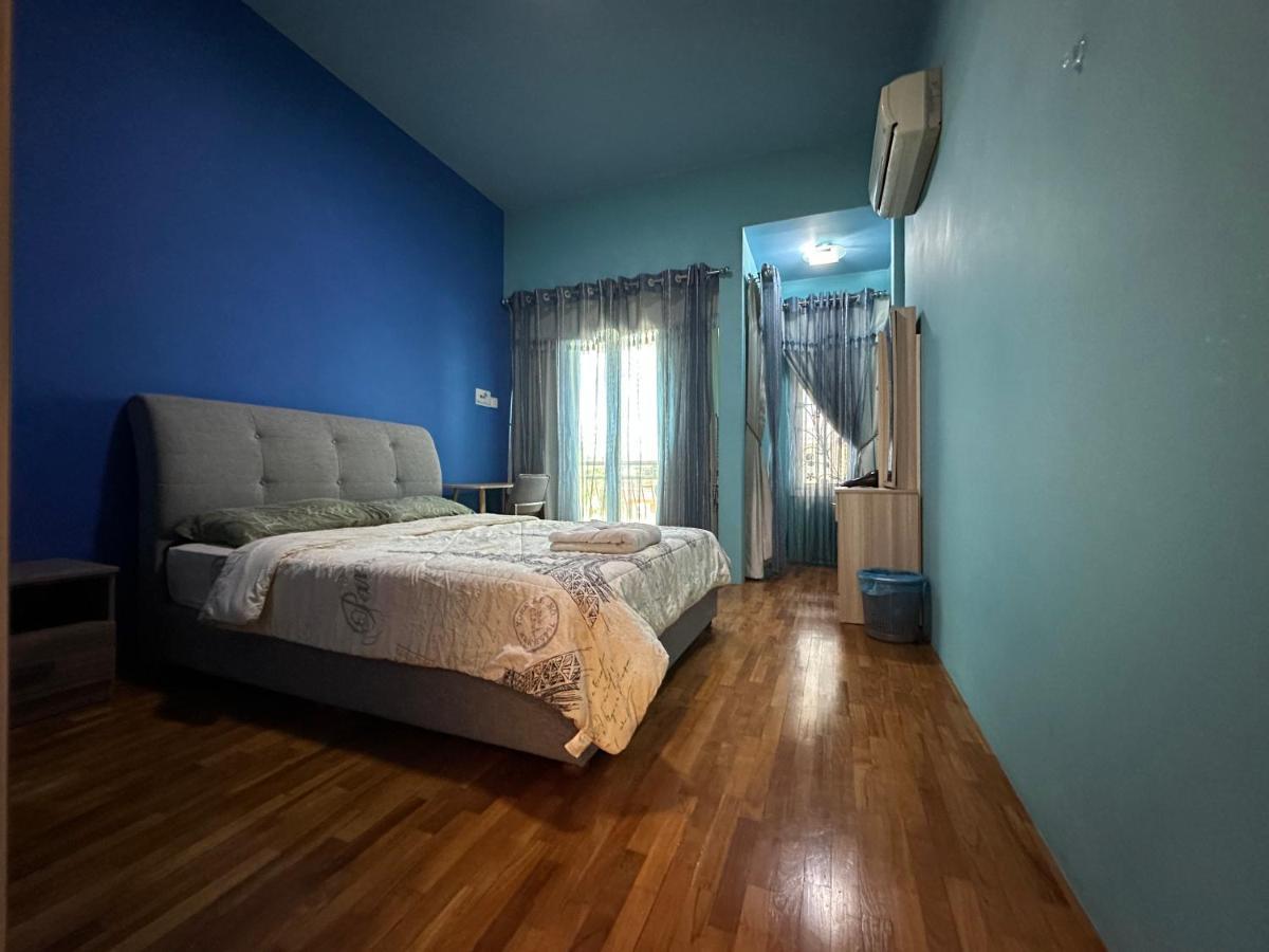 Seladah Stay Kuching Exterior foto