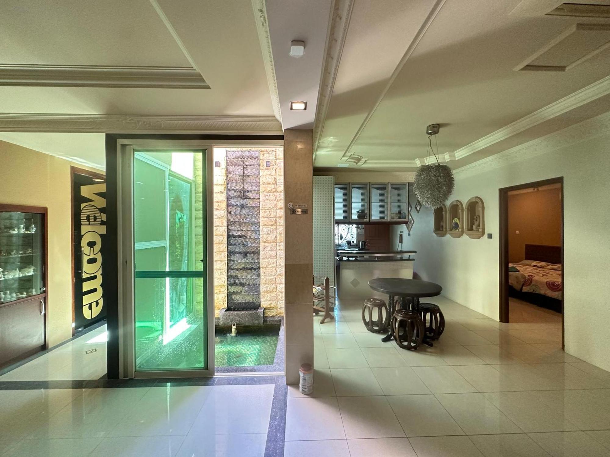 Seladah Stay Kuching Exterior foto