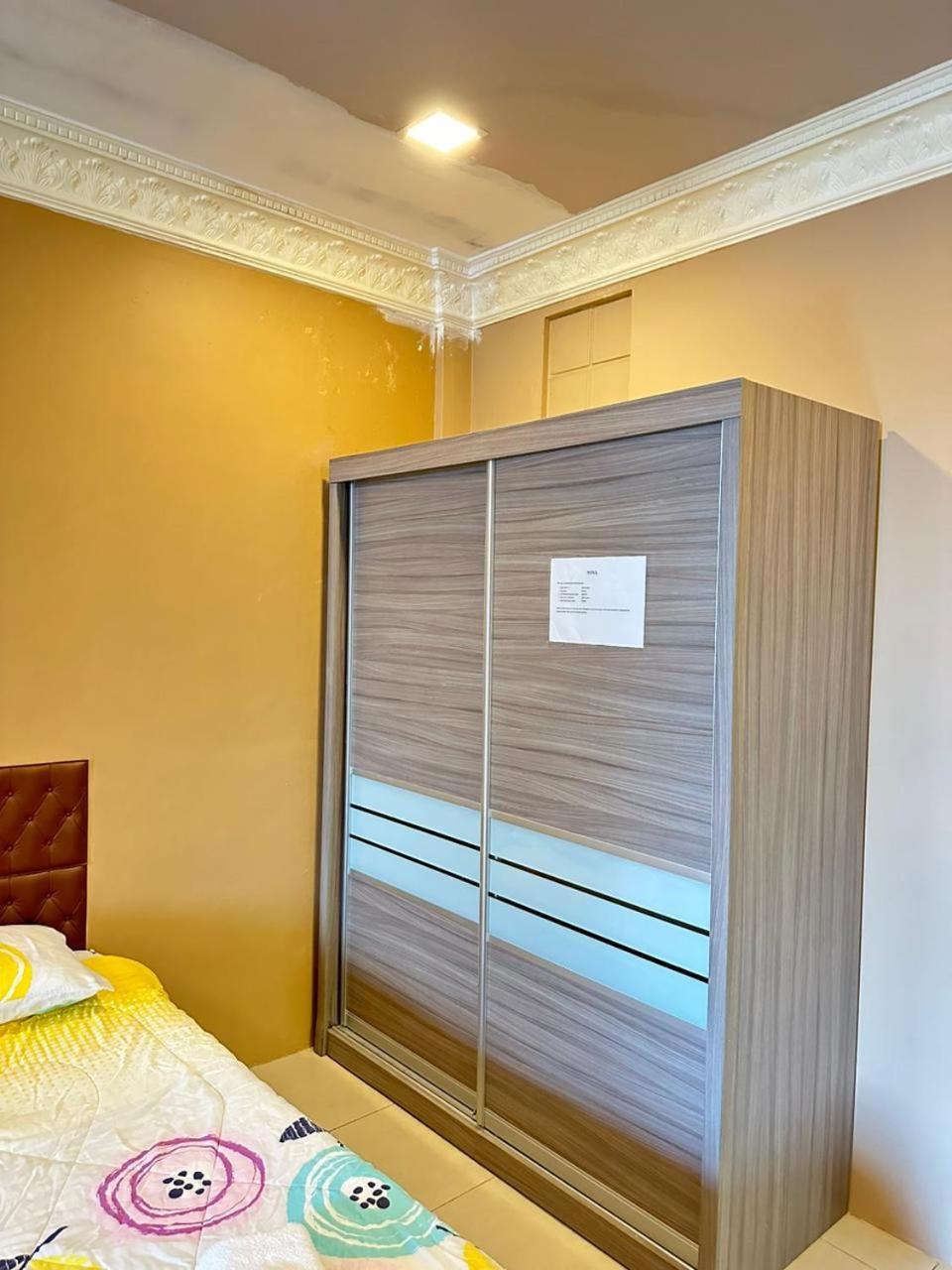 Seladah Stay Kuching Exterior foto
